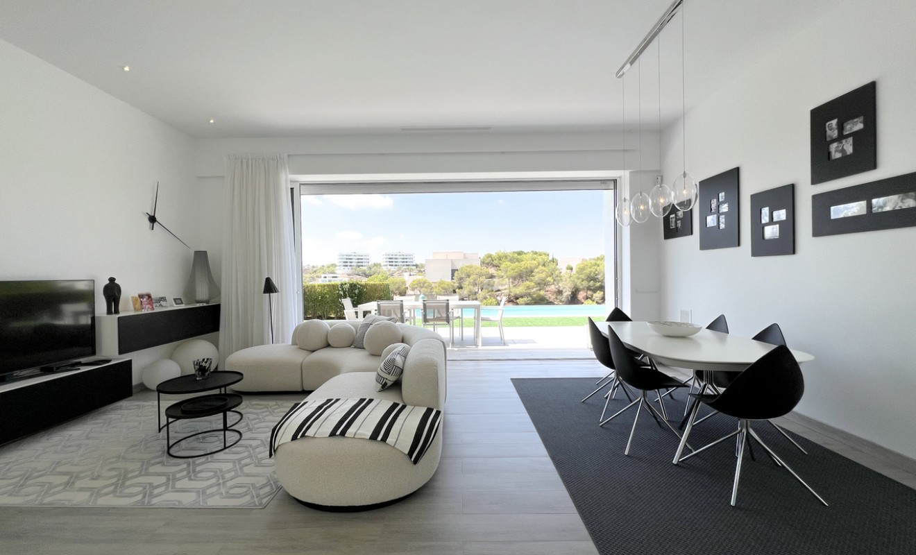 Wederverkoop - Villa - Las Colinas Golf Resort