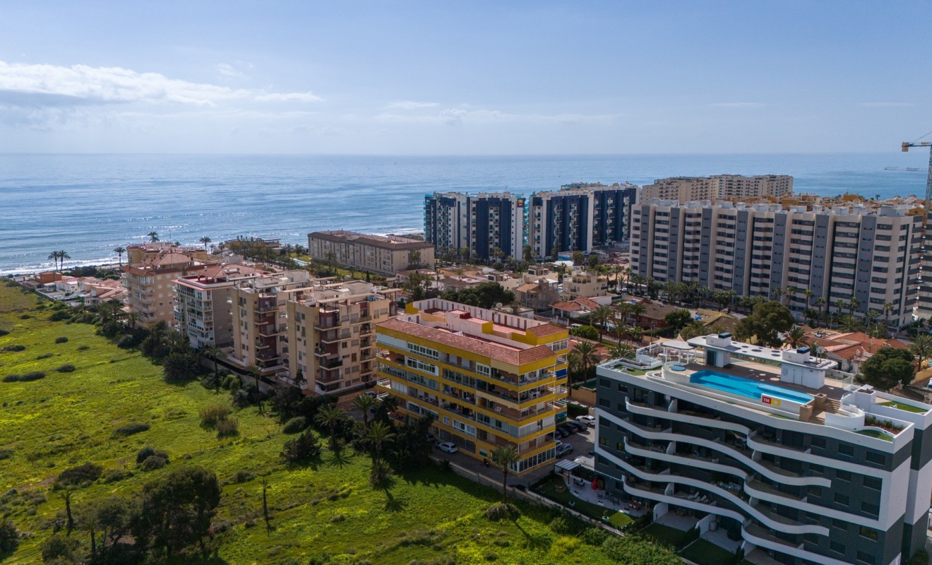 Sale - Apartment / flat - Orihuela Costa - Punta Prima