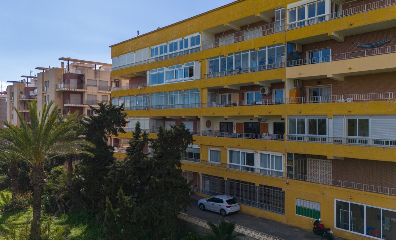 Sale - Apartment / flat - Orihuela Costa - Punta Prima