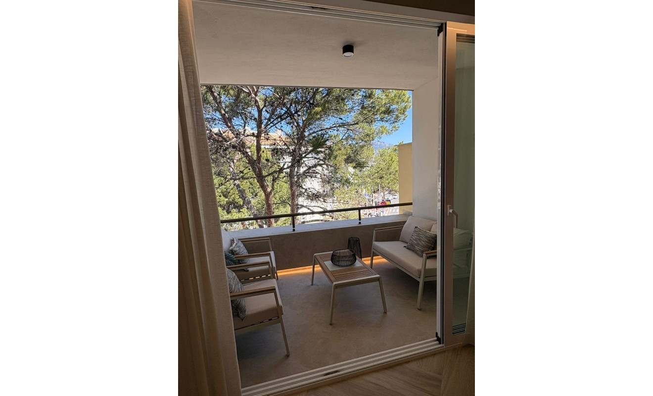 Sale - Apartment / flat - Albir - center