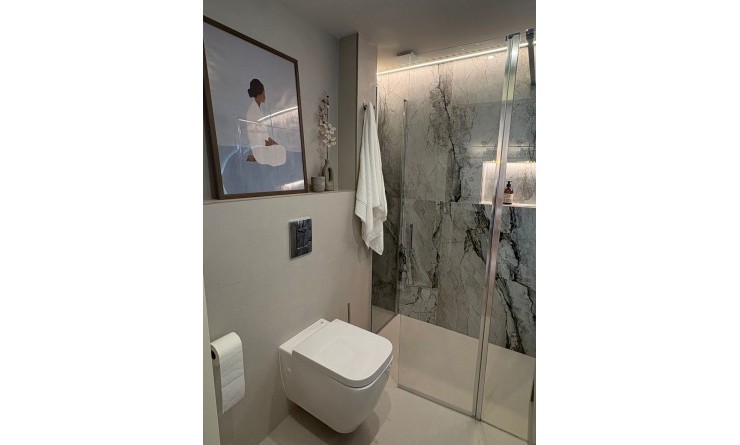 Sale - Apartment / flat - Albir - center