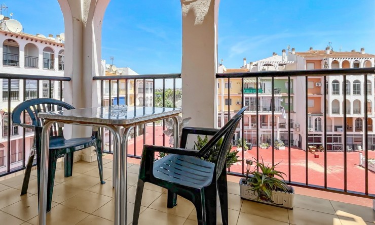 Sale - Apartment - Torrevieja - Mar Azul