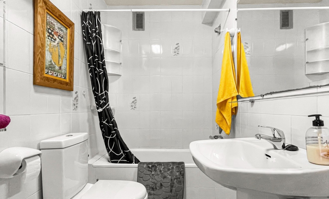 Sale - Apartment - Torrevieja - Mar Azul