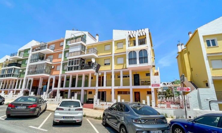 Sale - Apartment - Torrevieja - Mar Azul