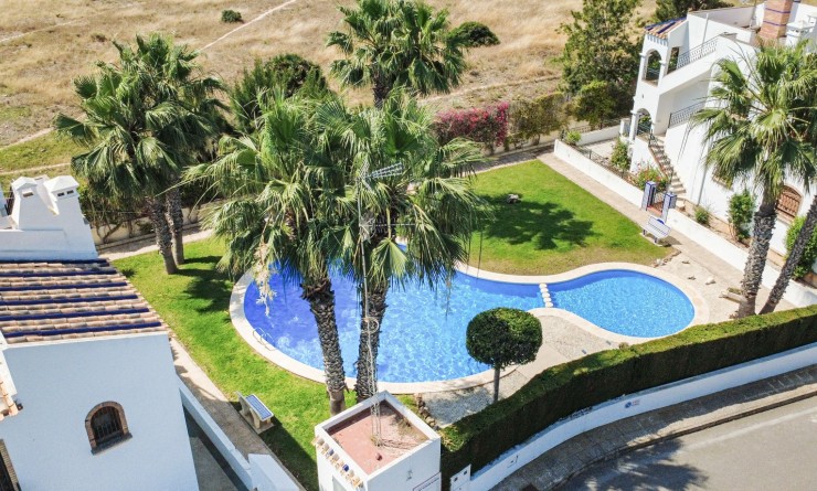 Sale - Apartment - Orihuela Costa - Villamartín