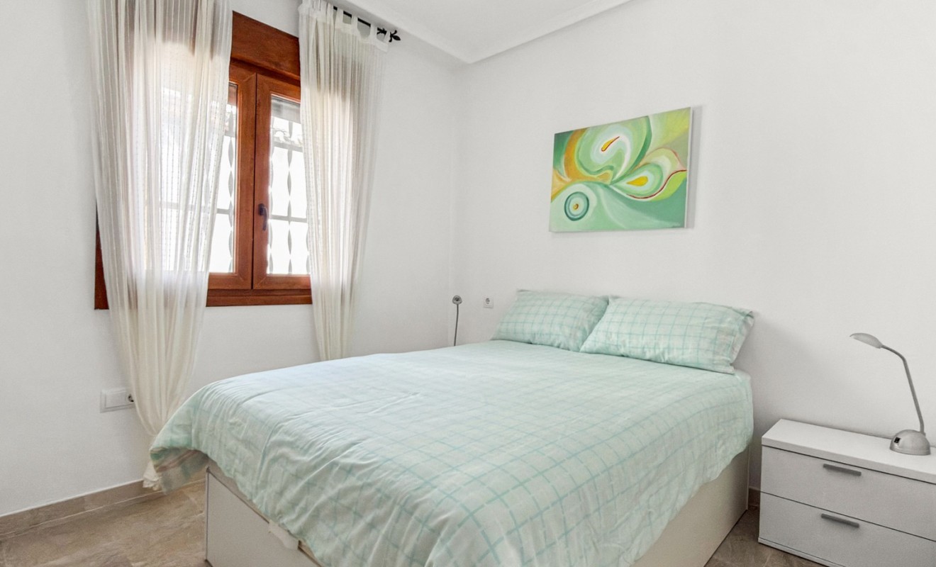 Sale - Apartment - Orihuela Costa - Villamartín