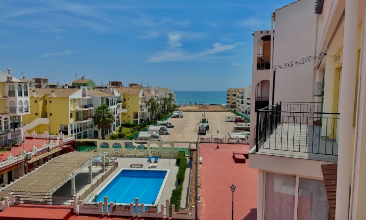 Wederverkoop - Apartment / flat - Torrevieja - El Acequión - Los Náufragos