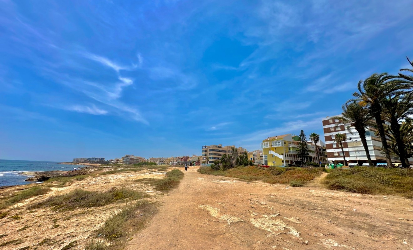 Wederverkoop - Apartment / flat - Torrevieja - El Acequión - Los Náufragos