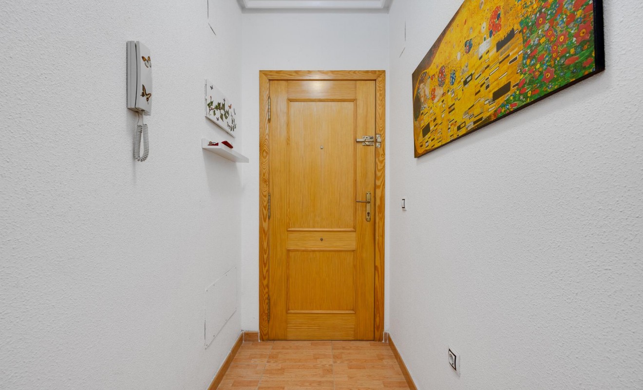 Revente - Apartamento - Torrevieja - Playa del Acequión