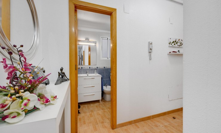 Revente - Apartamento - Torrevieja - Playa del Acequión