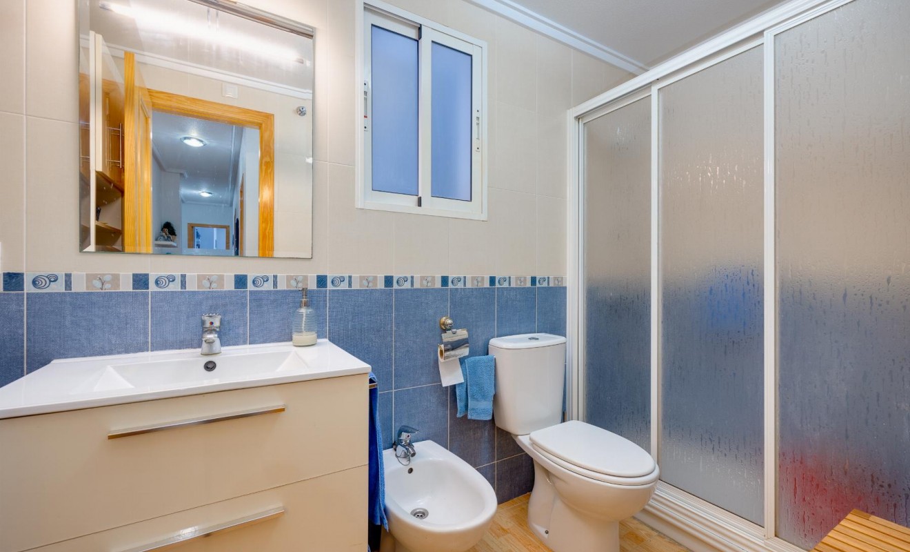 Revente - Apartamento - Torrevieja - Playa del Acequión