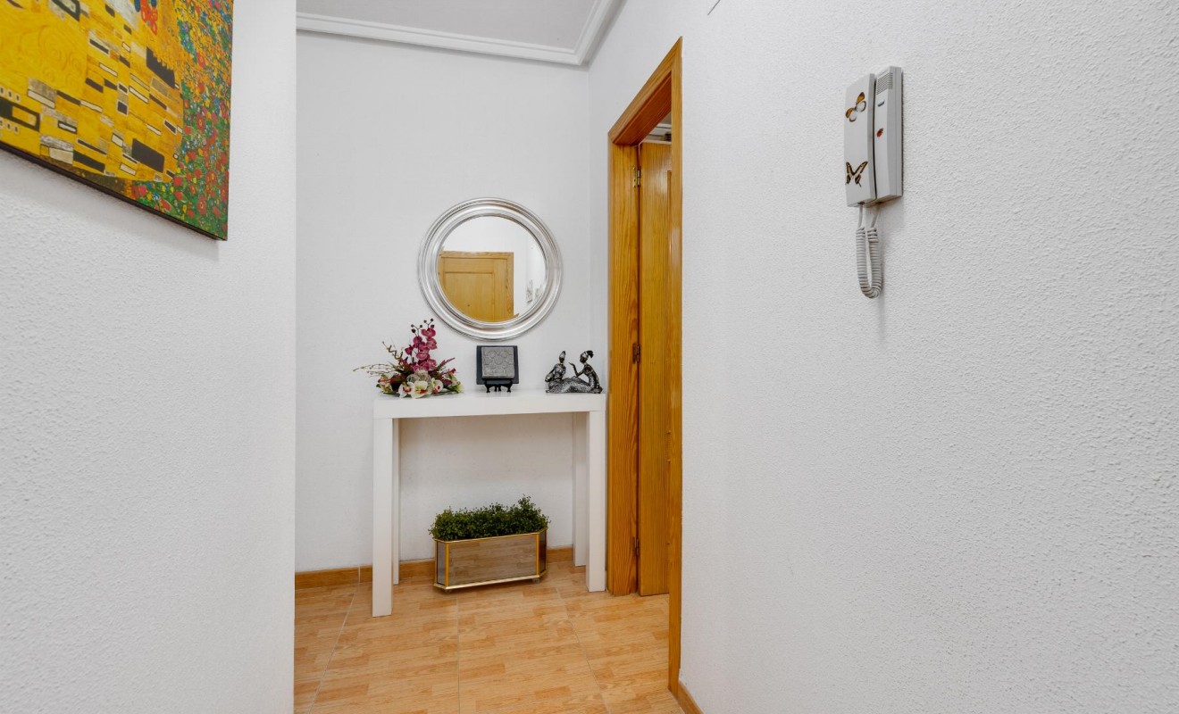 Revente - Apartamento - Torrevieja - Playa del Acequión