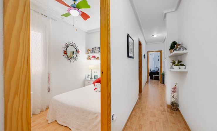 Revente - Apartamento - Torrevieja - Playa del Acequión