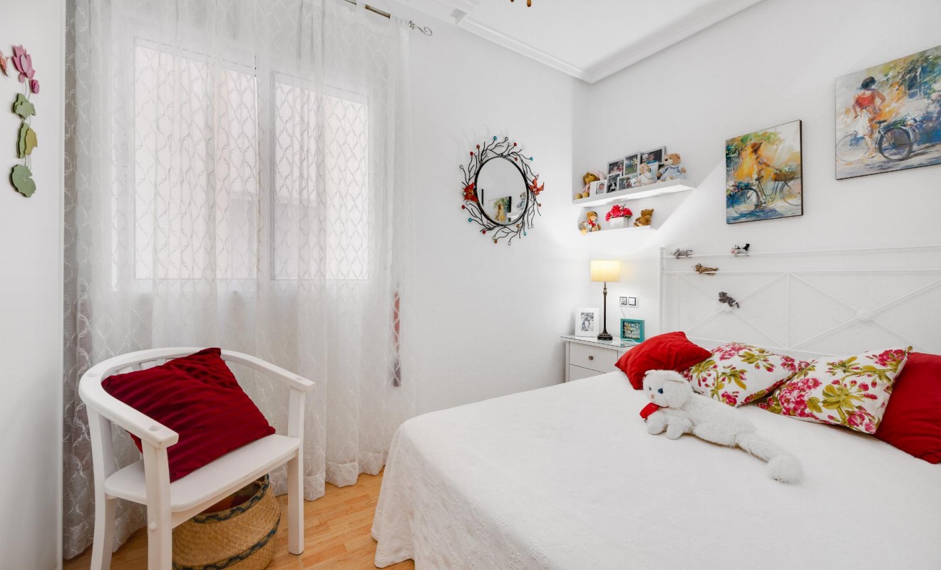 Revente - Apartamento - Torrevieja - Playa del Acequión