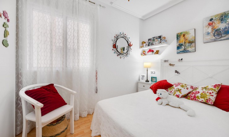 Revente - Apartamento - Torrevieja - Playa del Acequión