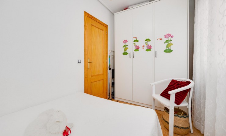 Revente - Apartamento - Torrevieja - Playa del Acequión
