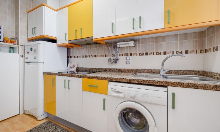 Revente - Apartamento - Torrevieja - Playa del Acequión