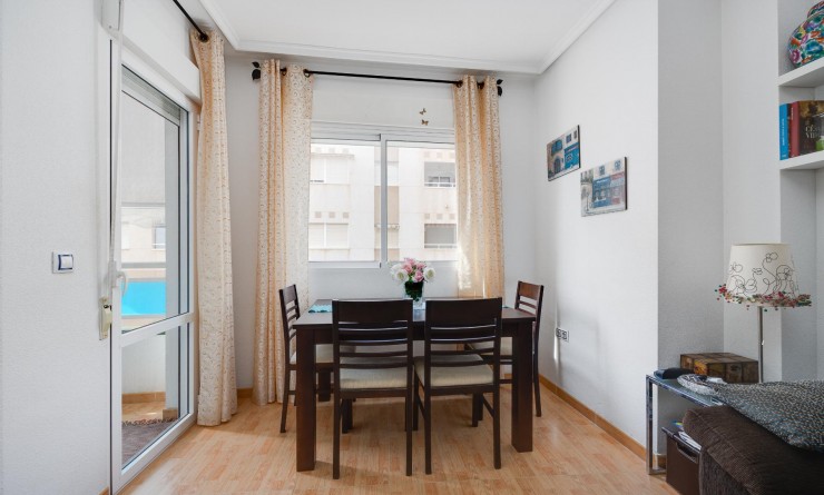 Revente - Apartamento - Torrevieja - Playa del Acequión
