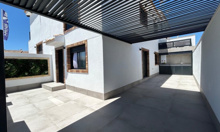 Sale - Townhouse - Pilar de la Horadada