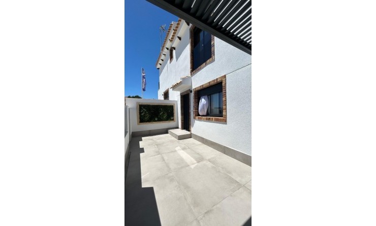 Sale - Townhouse - Pilar de la Horadada