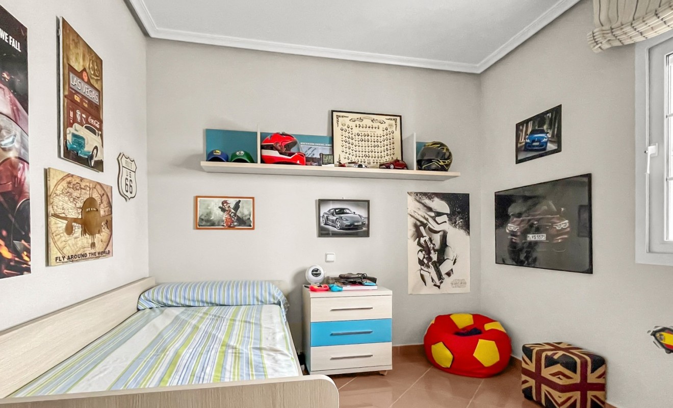 Wederverkoop - Detached villa - Orihuela Costa - Los Dolses