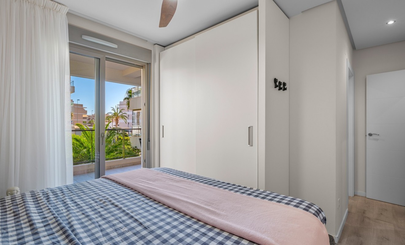 Wederverkoop - Apartments - Orihuela Costa - Los Dolses