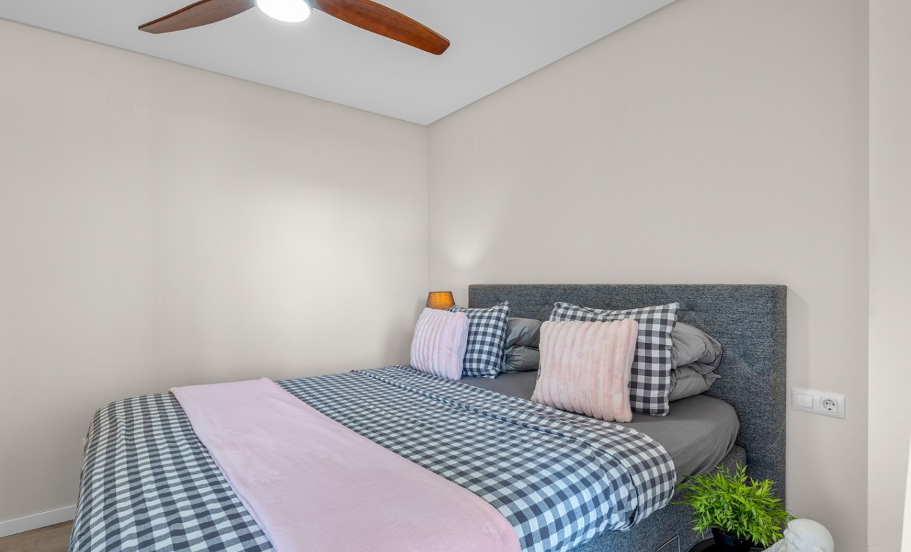 Wederverkoop - Apartments - Orihuela Costa - Los Dolses