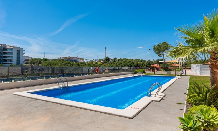 Wederverkoop - Apartments - Orihuela Costa - Los Dolses