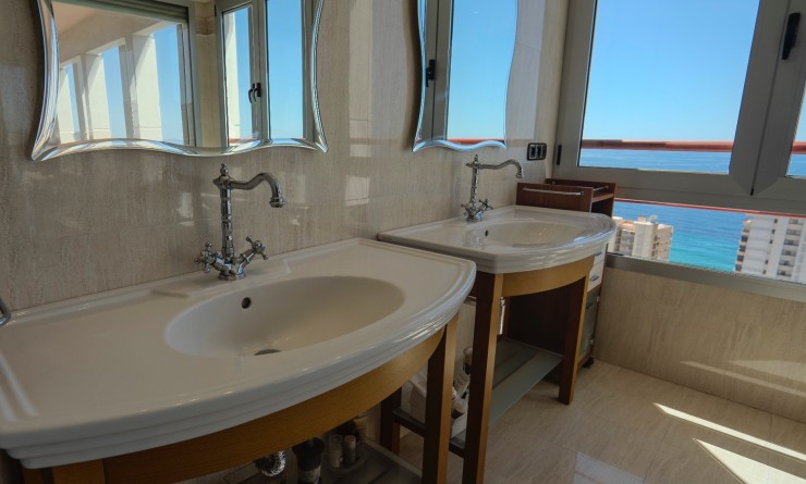 Wederverkoop - Appartement - Benidorm