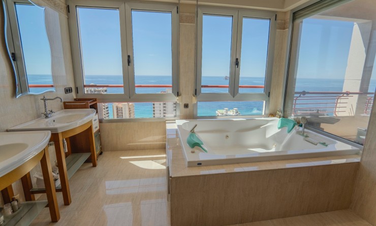 Wederverkoop - Appartement - Benidorm