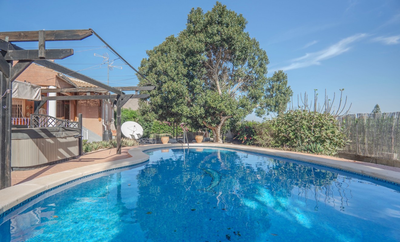 Wederverkoop - Country Property - Orihuela - San Bartolome
