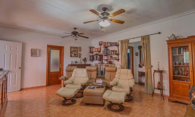 Wederverkoop - Country Property - Orihuela - San Bartolome