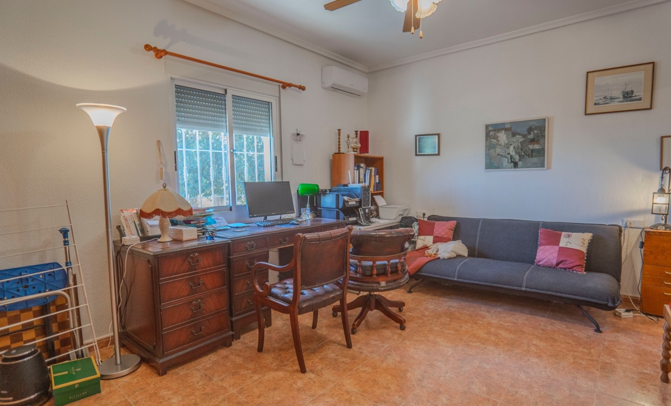 Wederverkoop - Country Property - Orihuela - San Bartolome