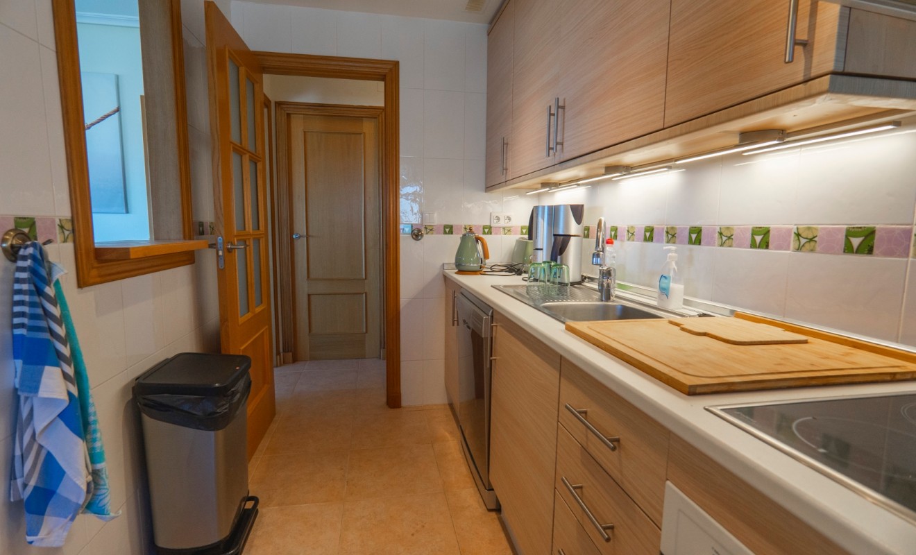 Wederverkoop - Appartement - Guardamar del Segura - Puerto Deportivo