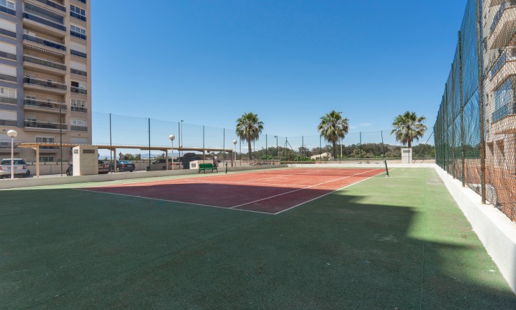 Wederverkoop - Appartement - Guardamar del Segura - Puerto Deportivo