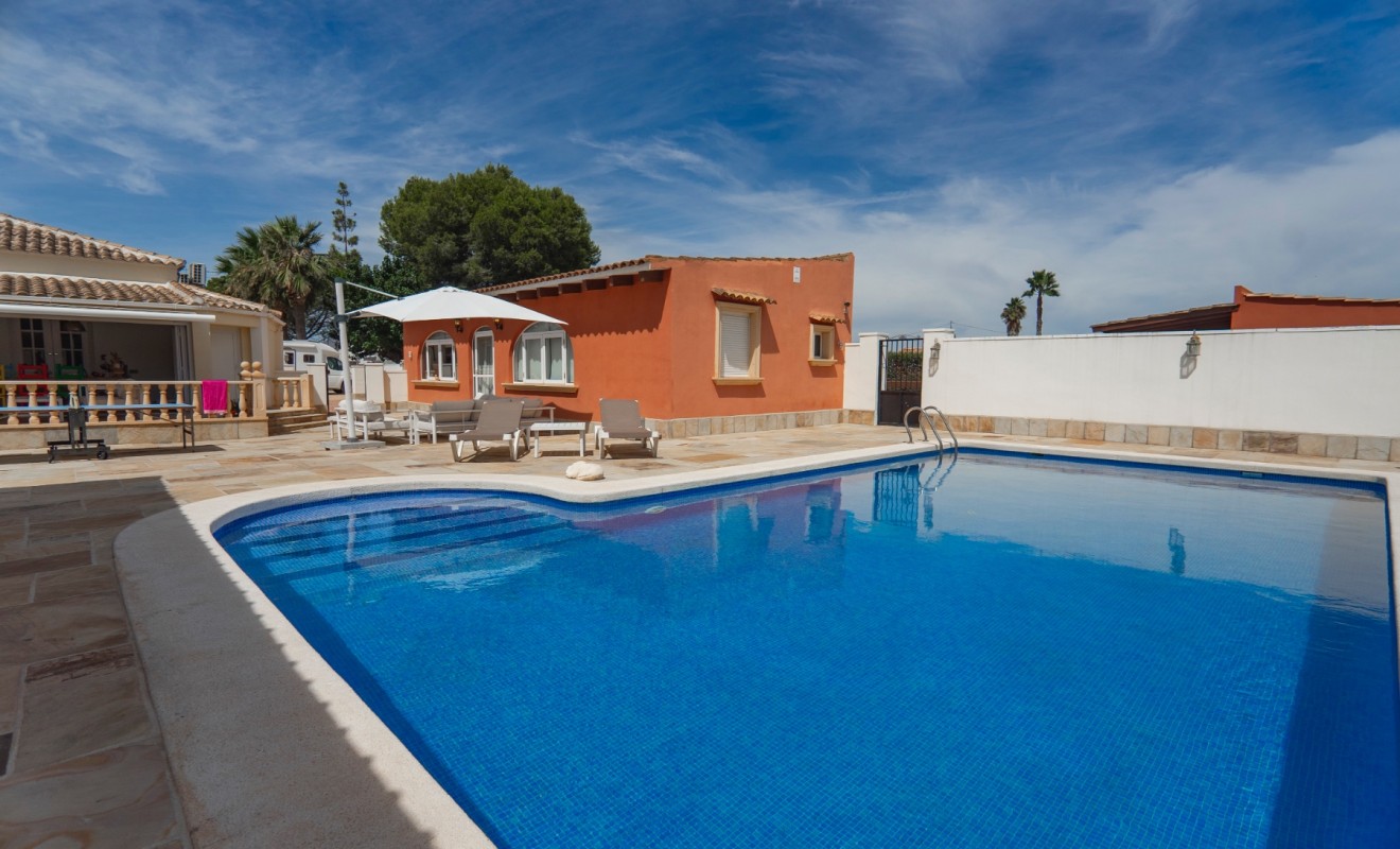Wederverkoop - Detached villa - Las Heredades - Heredades