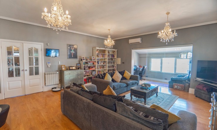 Wederverkoop - Detached villa - Las Heredades - Heredades