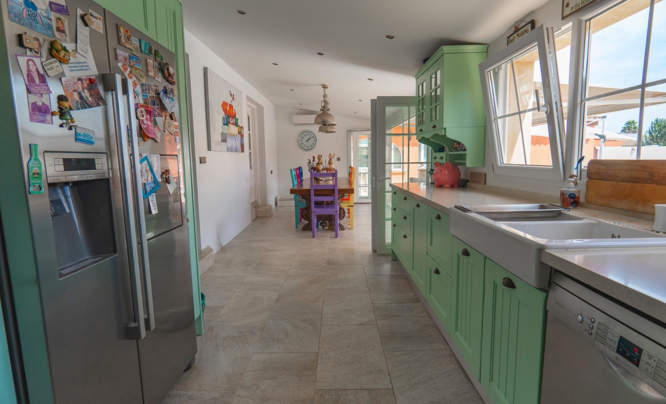 Wederverkoop - Detached villa - Las Heredades - Heredades