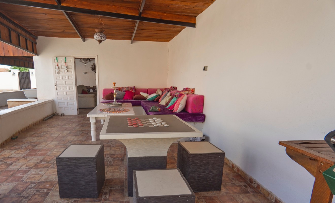 Wederverkoop - Detached villa - Las Heredades - Heredades