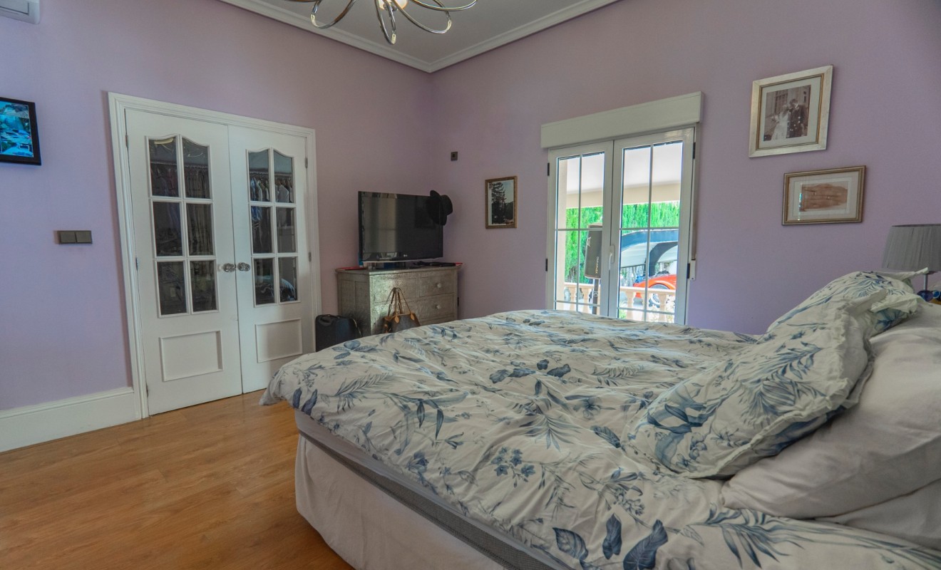 Wederverkoop - Detached villa - Las Heredades - Heredades