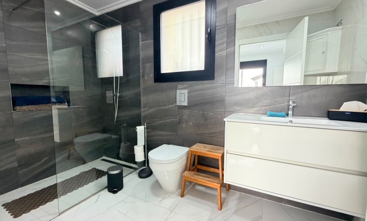 Revente - 4. House - Detached Villa - Los Montesinos - La herrada