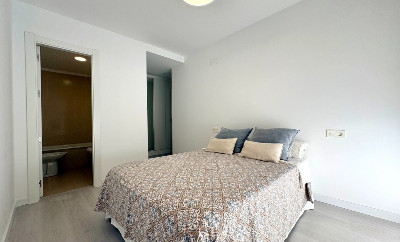 Wederverkoop - Apartment / flat - Denia - Center