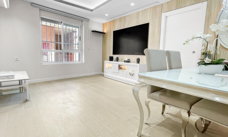Wederverkoop - Appartement - Torrevieja - Parque las naciones