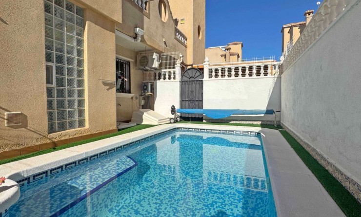Wederverkoop - Herenhuis - Orihuela Costa - Villamartín