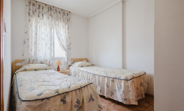 Wederverkoop - Apartamento - Torrevieja - Playa del Acequión