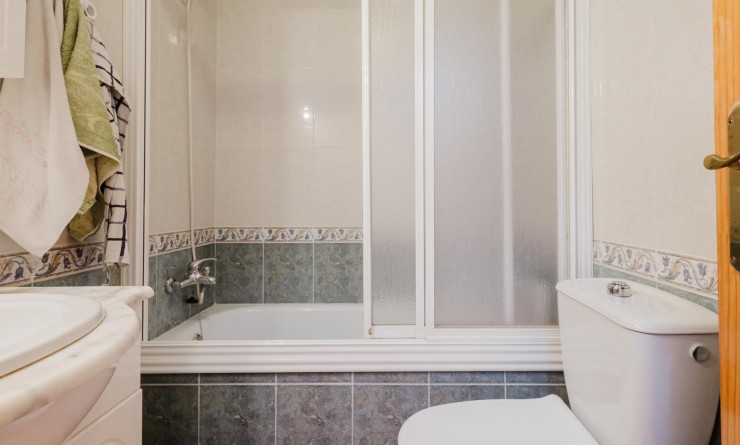 Wederverkoop - Apartamento - Torrevieja - Playa del Acequión