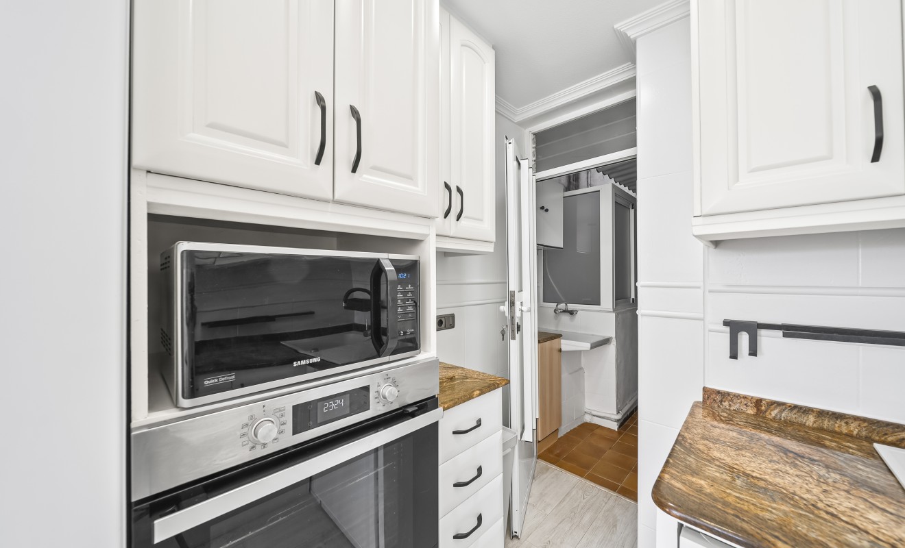 Wederverkoop - Apartamento - Torrevieja - Puerto