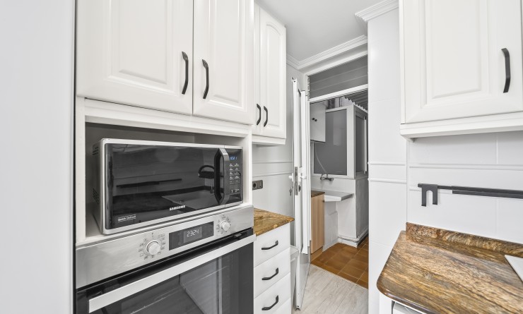 Wederverkoop - Apartamento - Torrevieja - Puerto