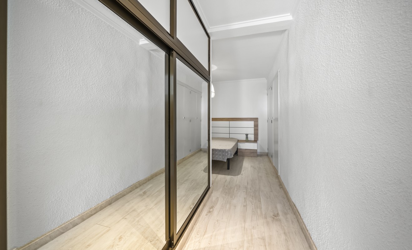 Wederverkoop - Apartamento - Torrevieja - Puerto