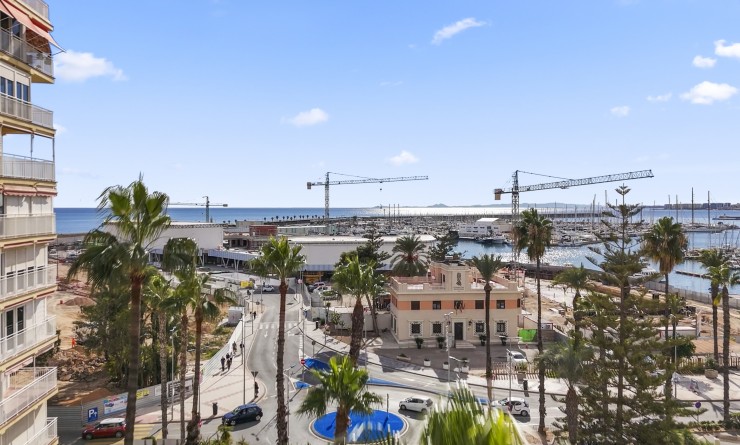 Wederverkoop - Apartamento - Torrevieja - Puerto
